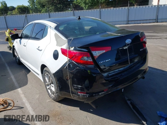 2013 Kia Optima SX с VIN 5XXGR4A6XDG104501, выставлен на аукционе IAAI как лот 42238868 с пробегом Не указан миль и . История ставок и продаж доступна на DreamBid. Изображение 16.