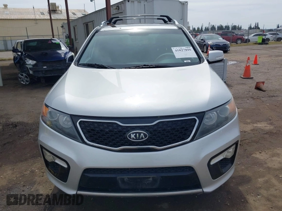 2012 Kia Sorento SX with VIN 5XYKWDA26CG255894, listed as a IAAI auction lot 41827895 with 160,144 mi miles. Bid and sale history available at carsss.com. Image 12.