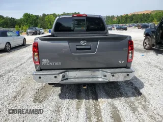 2020 Nissan Frontier SV z VIN 1N6ED0EA4LN716383, wystawiony jako Copart lot #56397835 z przebiegiem 34 293 mil mil oraz Szkoda całkowita • Salvage title. Historia ofert i sprzedaży dostępna na DreamBid. Obrazek 6.