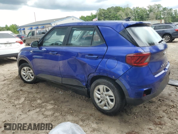 2021 Hyundai Venue SE z VIN KMHRB8A36MU068242, wystawiony jako Copart lot #56143775 z przebiegiem 104 035 mil mil oraz Czysty tytuł • Clean title. Historia ofert i sprzedaży dostępna na DreamBid. Obrazek 2.