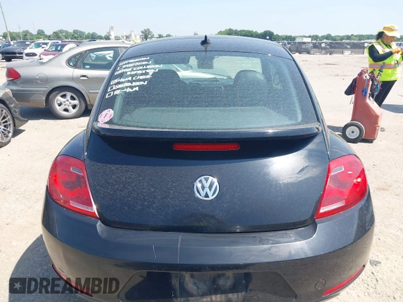 2013 Volkswagen Beetle 2.5L with VIN 3VWHX7AT3DM603962, listed as a IAAI auction lot 42329256 with 137,285 mi miles and . Bid and sale history available at DreamBid. Image 16.