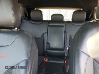 2024 Jeep Compass Trailhawk z VIN 3C4NJDDN8RT145058, wystawiony jako Copart lot #64108975 z przebiegiem 28 737 mil mil oraz Czysty tytuł • Clean title. Historia ofert i sprzedaży dostępna na DreamBid. Obrazek 10.