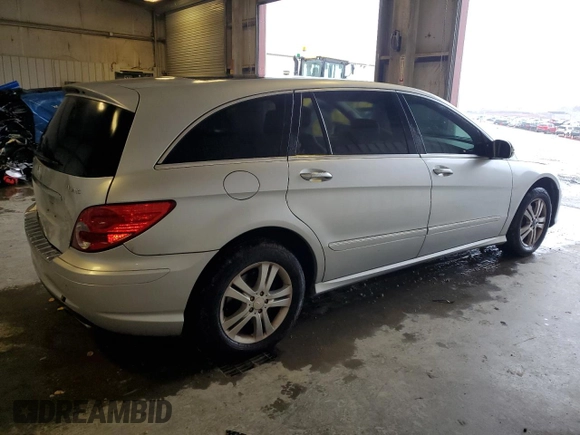 2009 Mercedes-Benz R 3.5L with VIN 4JGCB65E89A098471, listed as a Copart auction lot 44926585 with 156,617 mi miles and Salvage Title. Bid and sale history available at DreamBid. Image 3.