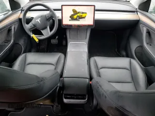 2024 Tesla Model Y Long Range with VIN 7SAYGDEE6RA278636, listed as a Copart auction lot 48718085 with 21,349 mi miles and Salvage Title. Bid and sale history available at DreamBid. Image 8.