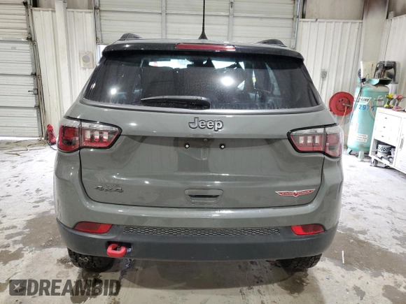 2019 Jeep Compass Trailhawk with VIN 3C4NJDDB5KT799253, listed as a Copart auction lot 45333085 with 71,780 mi miles and Salvage Title. Bid and sale history available at carsss.com. Image 6.