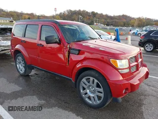 2011 Dodge Nitro Heat with VIN 1D4PU4GX5BW554375, listed as a IAAI auction lot 40895445 with 179,715 mi miles. Bid and sale history available at carsss.com. Image 1.