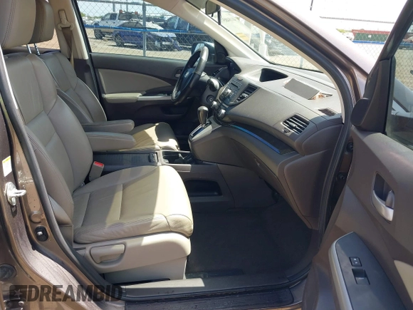 2012 Honda CR-V EX-L with VIN 5J6RM4H76CL074721, listed as a IAAI auction lot 41848579 with 200,623 mi miles. Bid and sale history available at carsss.com. Image 5.