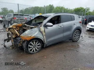 2018 Kia Sportage EX z VIN KNDPN3AC6J7364541, wystawiony jako Copart lot #56382695 z przebiegiem Nie podano mil oraz Szkoda całkowita • Salvage title. Historia ofert i sprzedaży dostępna na DreamBid. Obrazek 1.