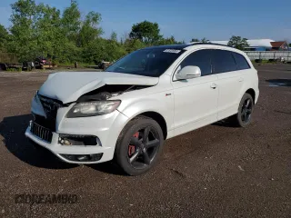 2012 Audi Q7 S line с VIN WA1DGAFE3CD007747, выставлен на аукционе Copart как лот 61543995 с пробегом 182 957 миль миль и Списание • Salvage title. История ставок и продаж доступна на DreamBid. Изображение 1.