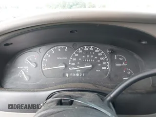 1998 Ford Ranger XL z VIN 1FTYR14U3WTA55366, wystawiony jako IAAI lot #42753120 z przebiegiem 119 629 mil mil oraz . Historia ofert i sprzedaży dostępna na DreamBid. Obrazek 7.