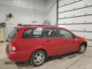 2001 Ford Focus SE with VIN 1FAFP36321W214680, listed as a Copart auction lot 43692915 with 157,811 mi miles and Salvage Title. Bid and sale history available at carsss.com. Image 3.