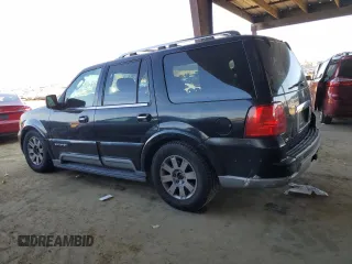 2004 Lincoln Navigator Luxury with VIN 5LMFU28R74LJ04107, listed as a Copart auction lot 83706744 with 116,878 mi miles and Salvage Title. Bid and sale history available at carsss.com. Image 2.