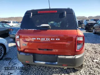 2023 Ford Bronco Sport Outer Banks z VIN 3FMCR9C6XPRE35525, wystawiony jako Copart lot #44728925 z przebiegiem 27 264 mil mil oraz Szkoda całkowita • Salvage title. Historia ofert i sprzedaży dostępna na DreamBid. Obrazek 6.