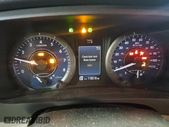 2015 Toyota Sienna Ltd with VIN 5TDDK3DC3FS105560, listed as a Copart auction lot 44848245 with 118,518 mi miles and Salvage Title. Bid and sale history available at carsss.com. Image 9.