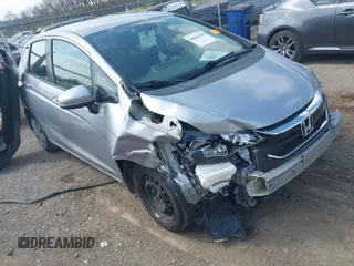 2018 Honda Fit LX with VIN 3HGGK5H46JM736423, listed as a IAAI auction lot 41802105 with 55,989 mi miles. Bid and sale history available at carsss.com. Image 1.