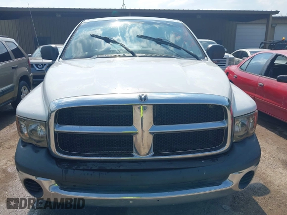 2003 Dodge 1500 ST z VIN 1D7HA18N13S364951, wystawiony jako IAAI lot #42426006 z przebiegiem 290 165 mil mil oraz . Historia ofert i sprzedaży dostępna na DreamBid. Obrazek 6.
