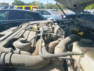 2019 Ford F-250 XL z VIN 1FT7W2BT2KED84563, wystawiony jako IAAI lot #43230876 z przebiegiem 227 742 mil mil oraz . Historia ofert i sprzedaży dostępna na DreamBid. Obrazek 19.