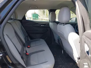2021 Chevrolet TrailBlazer LS with VIN KL79MMS25MB117288, listed as a IAAI auction lot 41722401 with 39,046 mi miles. Bid and sale history available at carsss.com. Image 8.