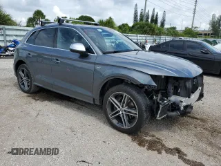 2018 Audi SQ5 Premium Plus with VIN WA1A4AFY9J2213637, listed as a Copart auction lot 66158564 with 63,717 mi miles and Salvage Title. Bid and sale history available at DreamBid. Image 4.