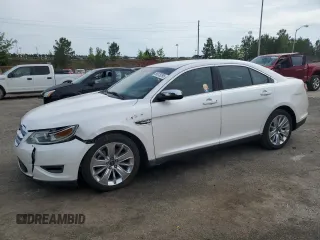 2010 Ford Taurus Limited z VIN 1FAHP2FW4AG144445, wystawiony jako Copart lot #56878295 z przebiegiem 148 439 mil mil oraz Szkoda całkowita • Salvage title. Historia ofert i sprzedaży dostępna na DreamBid. Obrazek 1.