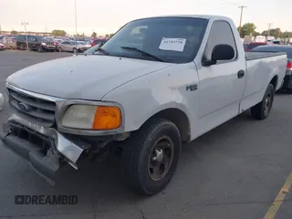 2004 Ford F-150 XL z VIN 2FTRF17244CA66004, wystawiony jako IAAI lot #42743729 z przebiegiem 248 667 mil mil oraz . Historia ofert i sprzedaży dostępna na DreamBid. Obrazek 2.
