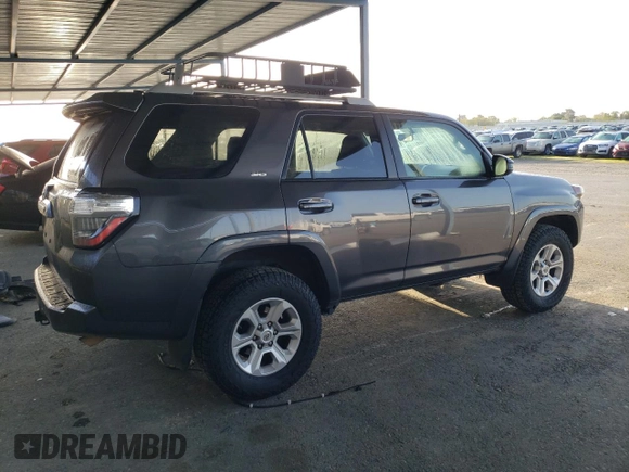 2018 Toyota 4Runner SR5 with VIN JTEBU5JR3J5530552, listed as a Copart auction lot 51159925 with 112,645 mi miles and Salvage Title. Bid and sale history available at carsss.com. Image 3.