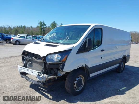 2018 Ford Transit z VIN 1FTYE1ZM7JKA08831, wystawiony jako IAAI lot #41930968 z przebiegiem 114 648 mil mil oraz . Historia ofert i sprzedaży dostępna na DreamBid. Obrazek 18.
