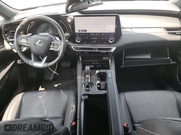 2024 Lexus RX 350h z VIN 2T2BBMCA3RC042028, wystawiony jako Copart lot #59934405 z przebiegiem 61 837 mil mil oraz Szkoda całkowita • Salvage title. Historia ofert i sprzedaży dostępna na DreamBid. Obrazek 8.