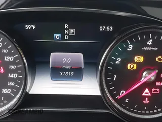 2020 Mercedes-Benz E 350 с VIN W1KZF8DB4LA826368, выставлен на аукционе IAAI как лот 41449930 с пробегом 31 319 миль миль и . История ставок и продаж доступна на DreamBid. Изображение 7.