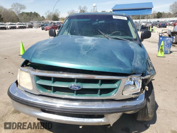 1998 Ford F-150 z VIN 1FTZF176XWNB03959, wystawiony jako Copart lot #49043105 z przebiegiem 300 884 mil mil oraz Szkoda całkowita • Salvage title. Historia ofert i sprzedaży dostępna na DreamBid. Obrazek 5.