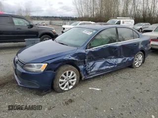 2014 Volkswagen Jetta Sedan SE w/Connectivity/Sunroof PZEV with VIN 3VWD17AJ8EM432187, listed as a Copart auction lot 48235675 with 153,059 mi miles and Salvage Title. Bid and sale history available at carsss.com. Image 1.