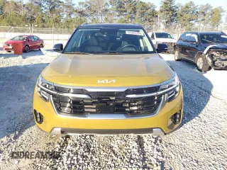 2024 Kia Seltos SX z VIN KNDETCA75R7537106, wystawiony jako Copart lot #86563764 z przebiegiem 4 874 mil mil oraz Szkoda całkowita • Salvage title. Historia ofert i sprzedaży dostępna na DreamBid. Obrazek 5.