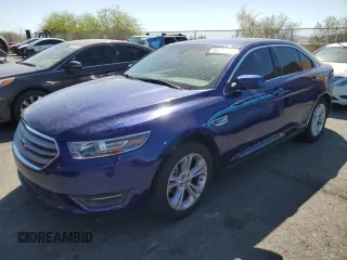 2015 Ford Taurus SEL z VIN 1FAHP2E88FG203166, wystawiony jako Copart lot #54253735 z przebiegiem 146 213 mil mil oraz Czysty tytuł • Clean title. Historia ofert i sprzedaży dostępna na DreamBid. Obrazek 1.