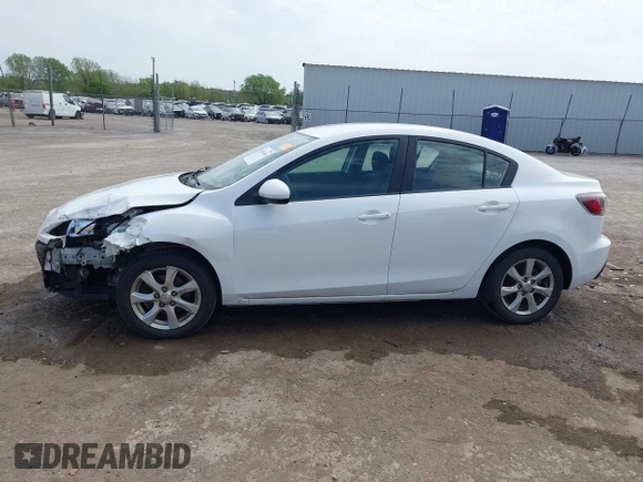 2011 Mazda 3 i Touring with VIN JM1BL1VF2B1902424, listed as a IAAI auction lot 42031445 with 184,220 mi miles and . Bid and sale history available at carsss.com. Image 15.