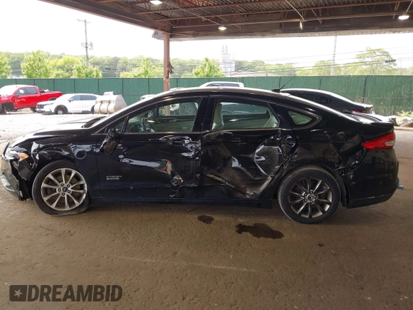 2017 Ford Fusion Titanium with VIN 3FA6P0SU3HR268788, listed as a IAAI auction lot 42413877 with 193,561 mi miles and . Bid and sale history available at DreamBid. Image 14.