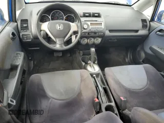 2008 Honda Fit with VIN JHMGD38478S000636, listed as a Copart auction lot 44699905 with 154,107 mi miles and Salvage title. Bid and sale history available at DreamBid. Image 8.