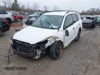 2008 Toyota RAV4 with VIN JTMBD33V986064097, listed as a IAAI auction lot 41923844 with 152,131 mi miles. Bid and sale history available at carsss.com. Image 2.
