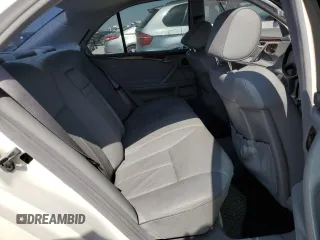 2000 Mercedes-Benz E-Class with VIN WDBJF65J5YB054237, listed as a Copart auction lot 76315974 with 95,092 mi miles and Salvage Title. Bid and sale history available at carsss.com. Image 10.