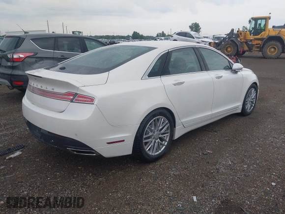2016 Lincoln MKZ with VIN 3LN6L2JK9GR609137, listed as a IAAI auction lot 42679691 with 125,180 mi miles and . Bid and sale history available at DreamBid. Image 4.