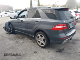2014 Mercedes-Benz M 350 with VIN 4JGDA2EB2EA307963, listed as a IAAI auction lot 41582162 with 54,963 mi miles and . Bid and sale history available at DreamBid. Image 3.