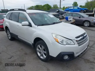 2013 Subaru Outback Premium z VIN 4S4BRBCCXD3322323, wystawiony jako IAAI lot #42320670 z przebiegiem 149 210 mil mil oraz . Historia ofert i sprzedaży dostępna na DreamBid. Obrazek 1.