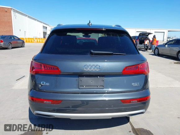2018 Audi Q5 Premium Plus with VIN WA1BNAFY8J2107696, listed as a IAAI auction lot 41765883 with 75,363 mi miles. Bid and sale history available at carsss.com. Image 17.
