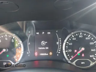 2017 Jeep Renegade Altitude z VIN ZACCJABB6HPE57612, wystawiony jako IAAI lot #41980363 z przebiegiem 139 529 mil mil oraz . Historia ofert i sprzedaży dostępna na DreamBid. Obrazek 7.