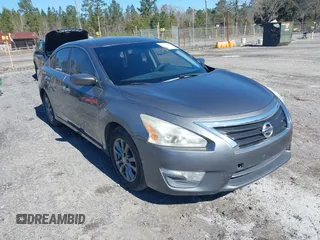 2014 Nissan Altima 2.5 with VIN 1N4AL3AP8EN354535, listed as a IAAI auction lot 41608309 with 172,110 mi miles. Bid and sale history available at carsss.com. Image 1.