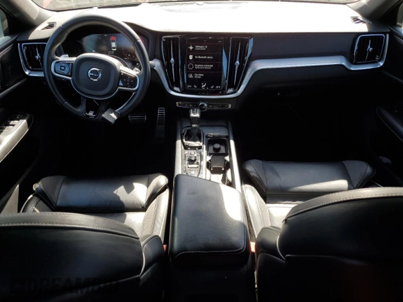 2019 Volvo S60 R-Design with VIN 7JR102FM1KG004368, listed as a Copart auction lot 55969514 with 39,872 mi miles and Salvage Title. Bid and sale history available at carsss.com. Image 8.
