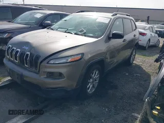 2017 Jeep Cherokee Altitude with VIN 1C4PJLAS7HW617482, listed as a IAAI auction lot 41226235 with 64,708 mi miles and . Bid and sale history available at DreamBid. Image 18.