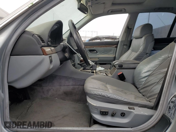 1995 BMW 7 Series 740i with VIN WBAGF6324SDH08566, listed as a Copart auction lot 86074374 with 0 mi miles and Clean Title. Bid and sale history available at carsss.com. Image 7.