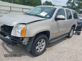 2007 GMC Yukon SLE with VIN 1GKFC13097R327218, listed as a IAAI auction lot 42142633 with 135,206 mi miles and . Bid and sale history available at DreamBid. Image 18.