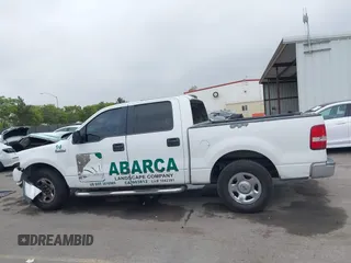 2006 Ford F-150 XLT с VIN 1FTPW12506FB02058, выставлен на аукционе IAAI как лот 42370761 с пробегом 322 396 миль миль и . История ставок и продаж доступна на DreamBid. Изображение 15.