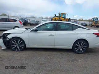 2020 Nissan Altima SR z VIN 1N4BL4CVXLC214582, wystawiony jako IAAI lot #40665527 z przebiegiem 90 224 mil mil oraz . Historia ofert i sprzedaży dostępna na DreamBid. Obrazek 14.